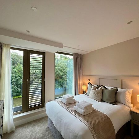 The Noir Blanc Retreat At Ryedale House Leilighet York Eksteriør bilde